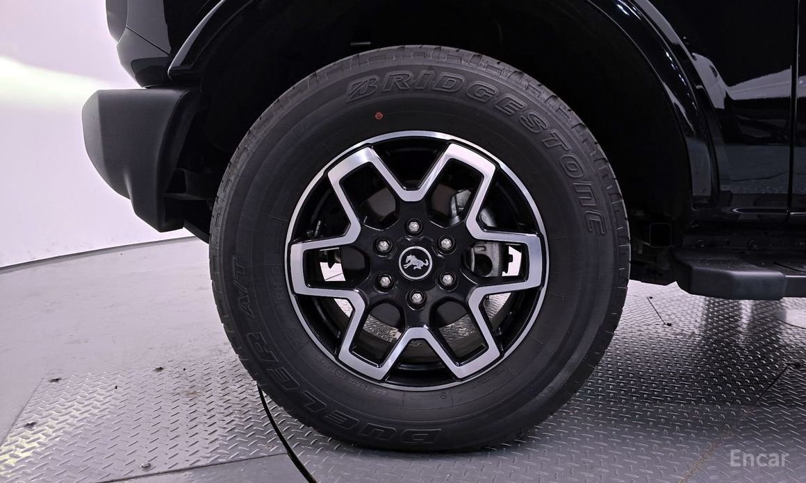 2022 Ford Bronco VI 2.7 Outer Banks с пробегом 31 433 км