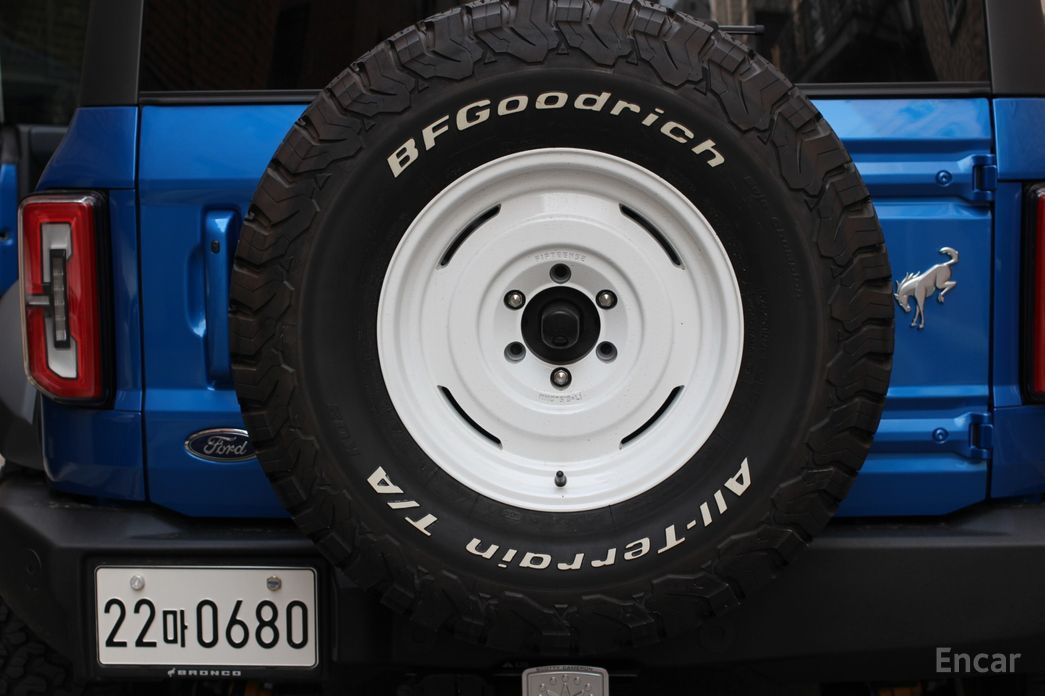 2023 Ford Bronco VI 2.7 Outer Banks с пробегом 3 800 км