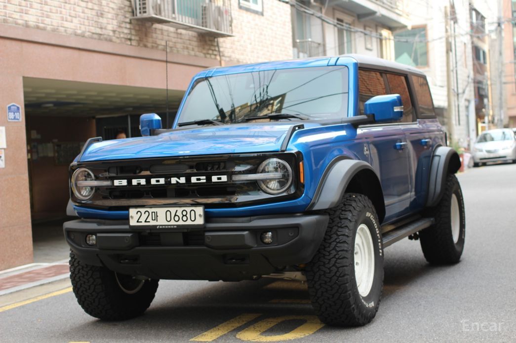 2023 Ford Bronco VI 2.7 Outer Banks с пробегом 3 800 км