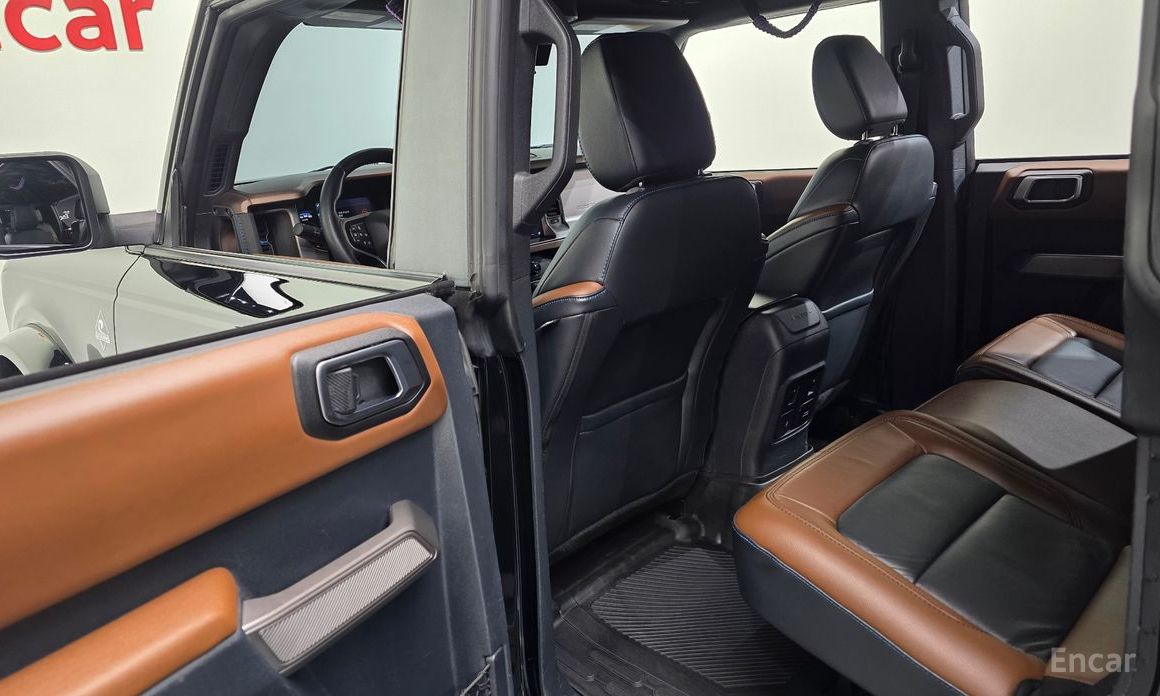 2022 Ford Bronco VI 2.7 Outer Banks с пробегом 71 882 км