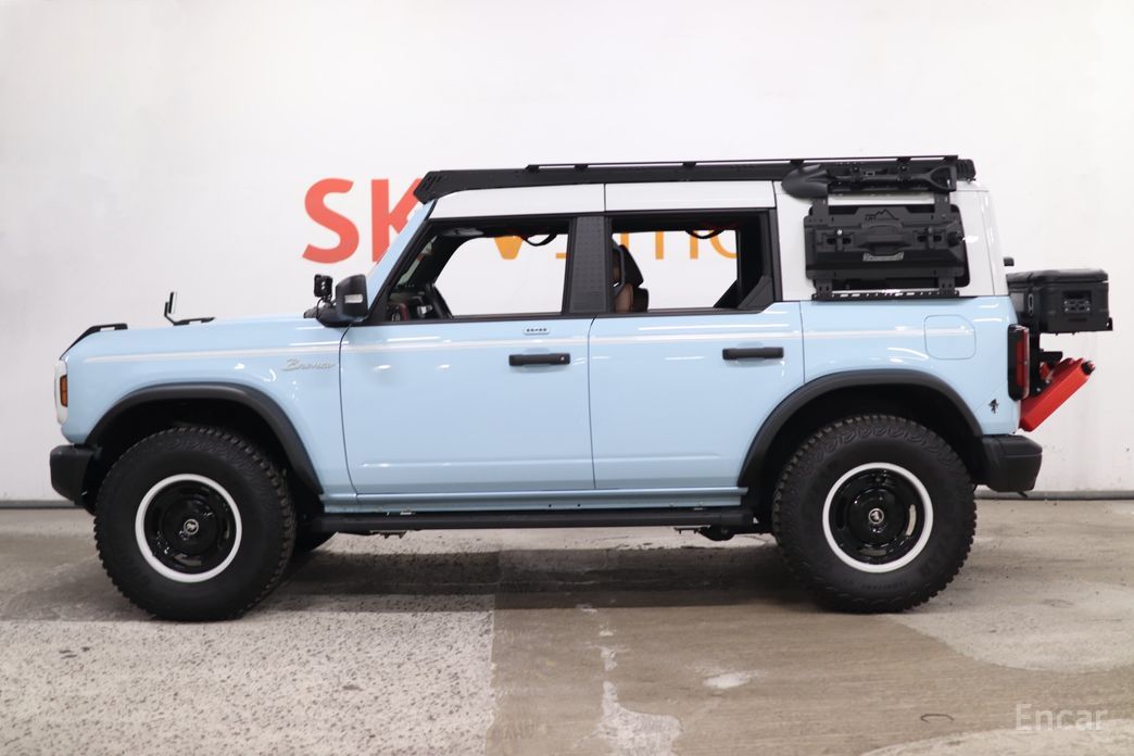 2023 Ford Bronco VI 2.7 First Edition с пробегом 9 238 км