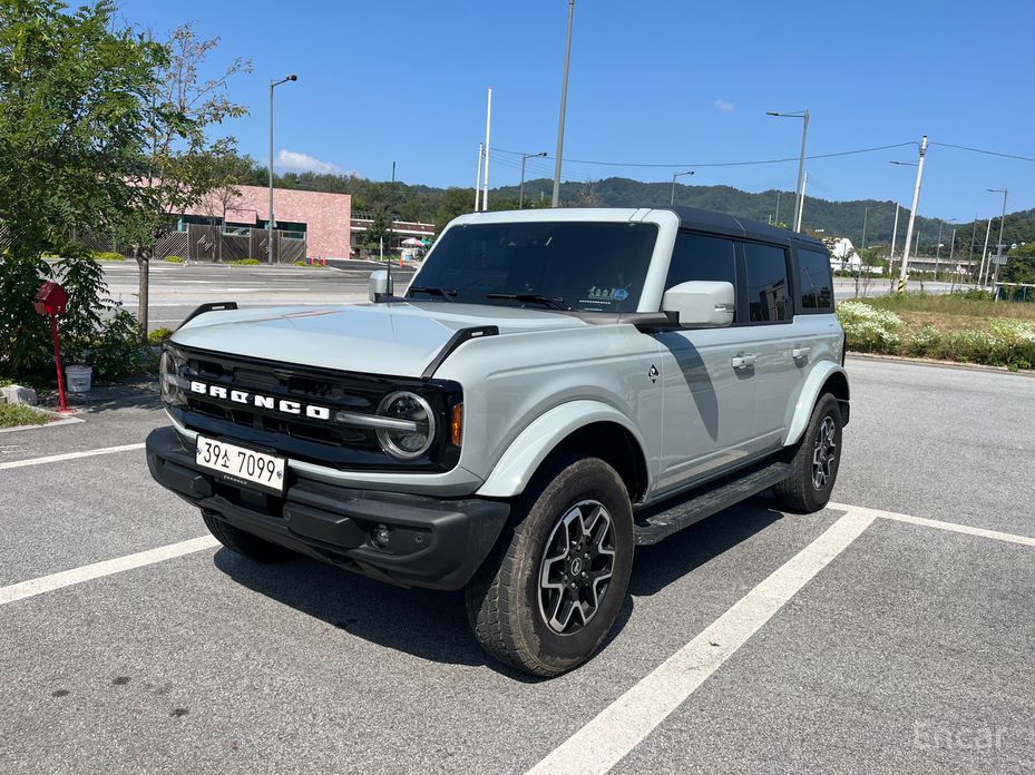 2024 Ford Bronco VI 2.3 Outer Banks с пробегом 26 300 км