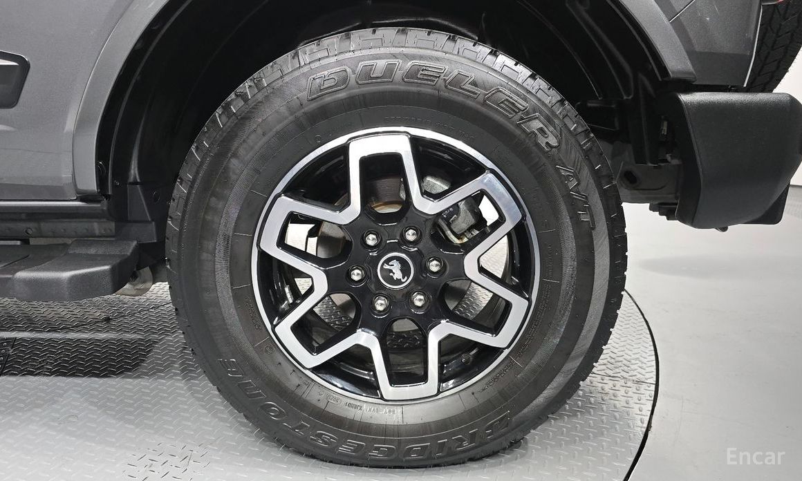 2022 Ford Bronco VI 2.7 Outer Banks с пробегом 15 987 км