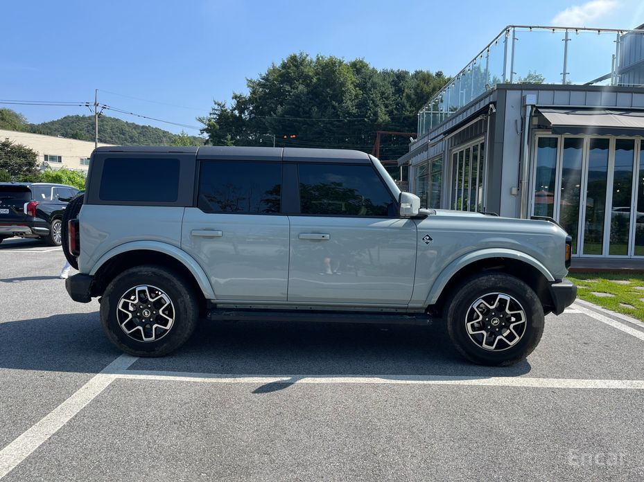 2024 Ford Bronco VI 2.3 Outer Banks с пробегом 26 300 км