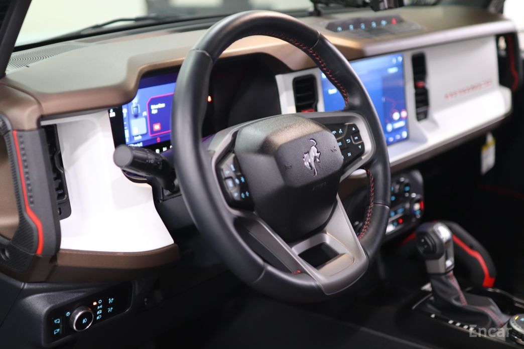 2023 Ford Bronco VI 2.7 First Edition с пробегом 9 238 км