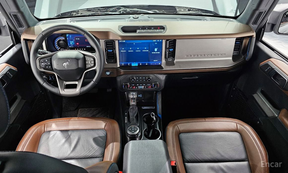 2022 Ford Bronco VI 2.7 Outer Banks с пробегом 15 987 км