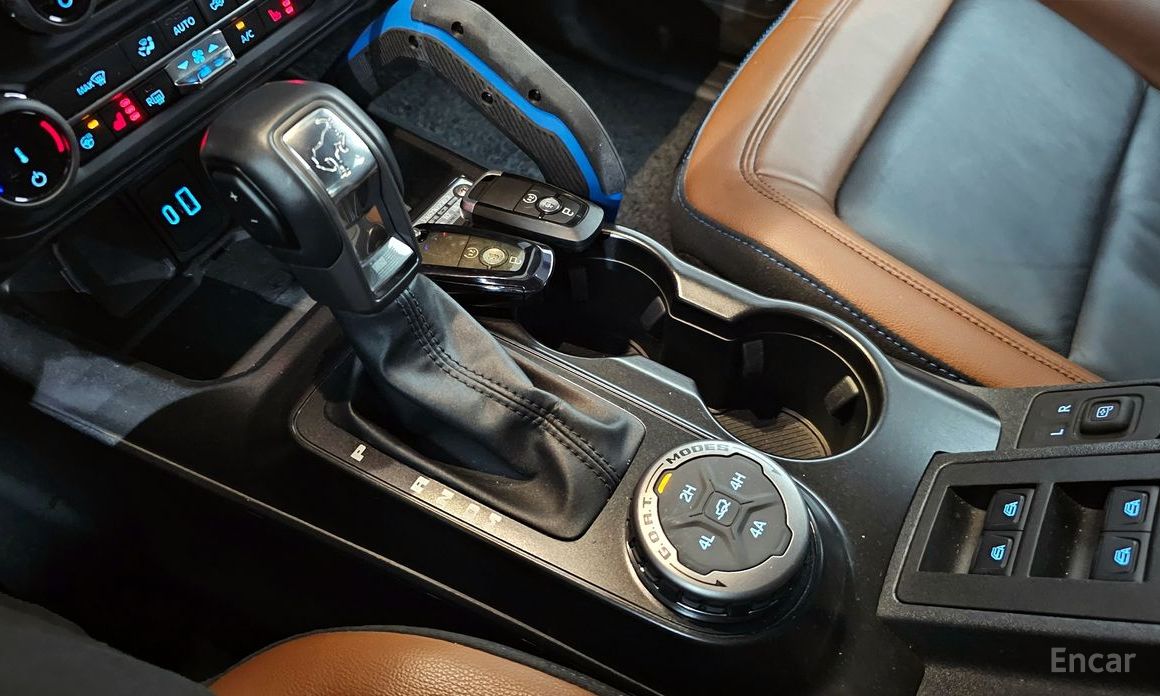 2022 Ford Bronco VI 2.7 Outer Banks с пробегом 15 987 км
