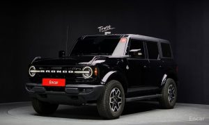 2024 Ford Bronco VI 2.3 Outer Banks с пробегом 9 605 км