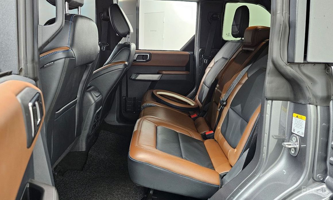 2022 Ford Bronco VI 2.7 Outer Banks с пробегом 15 987 км