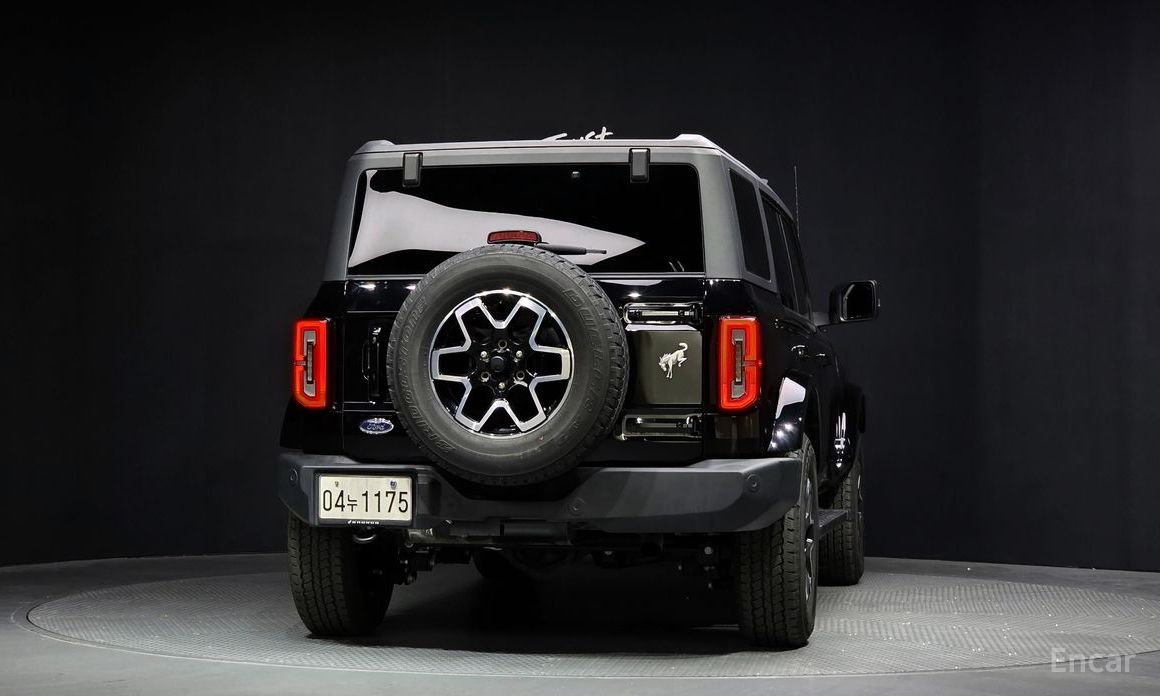 2024 Ford Bronco VI 2.3 Outer Banks с пробегом 9 605 км