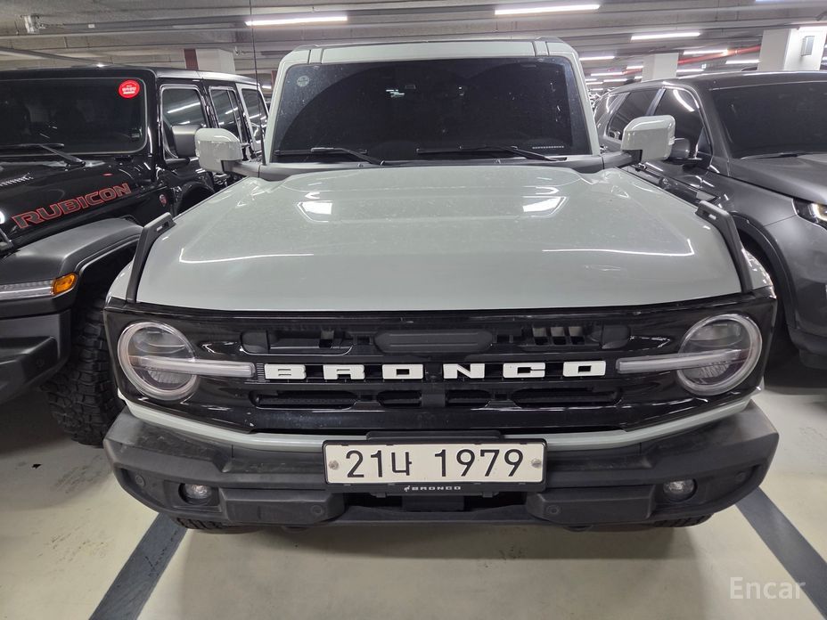 2024 Ford Bronco VI 2.3 Outer Banks с пробегом 28 249 км