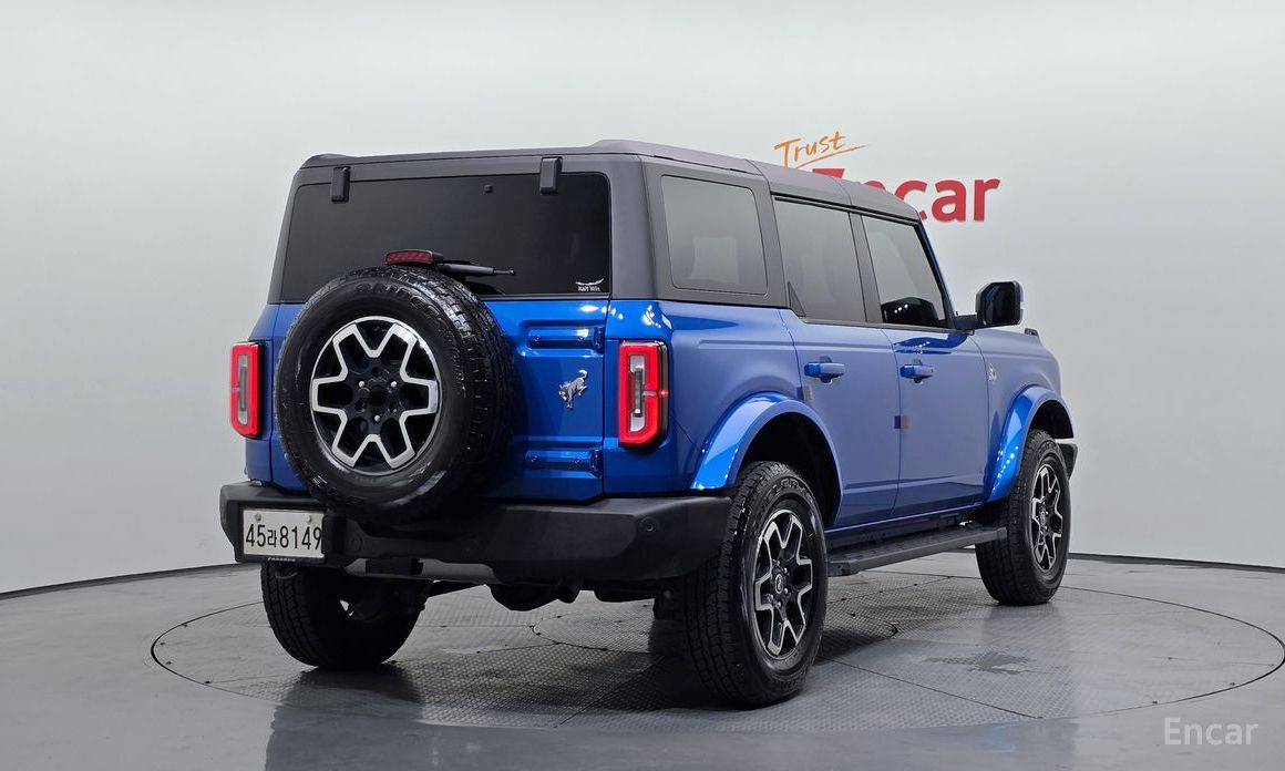 2024 Ford Bronco VI 2.3 Outer Banks с пробегом 16 257 км