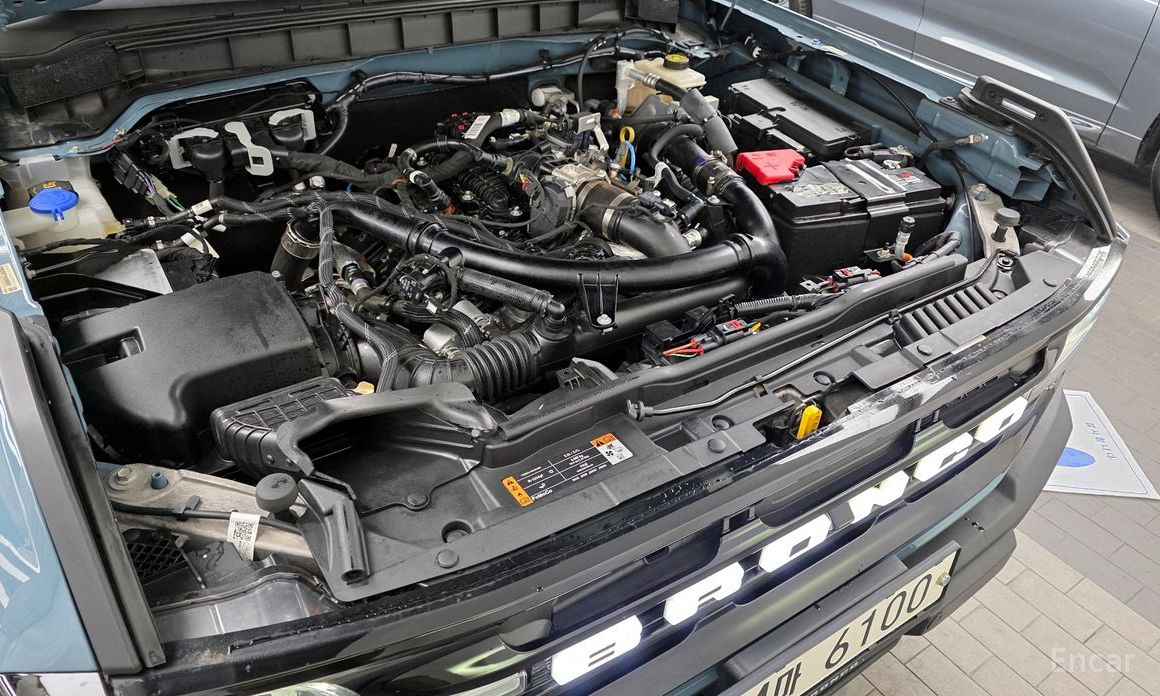 2022 Ford Bronco VI 2.7 Outer Banks с пробегом 24 546 км