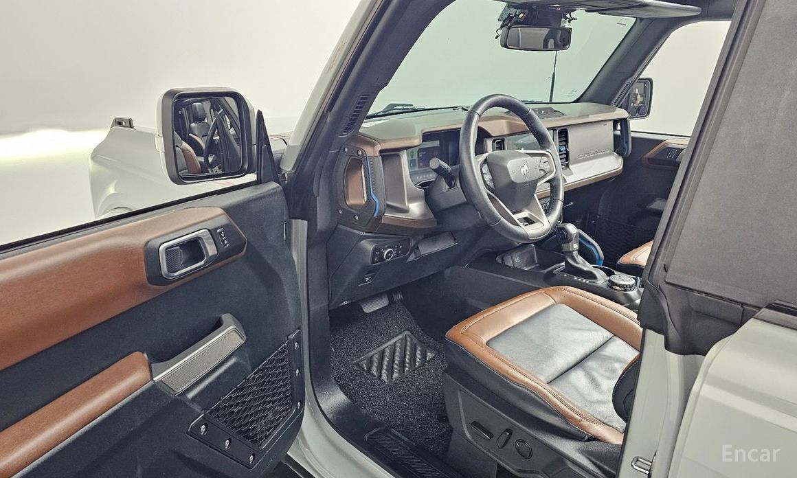 2023 Ford Bronco VI 2.7 Outer Banks с пробегом 30 114 км