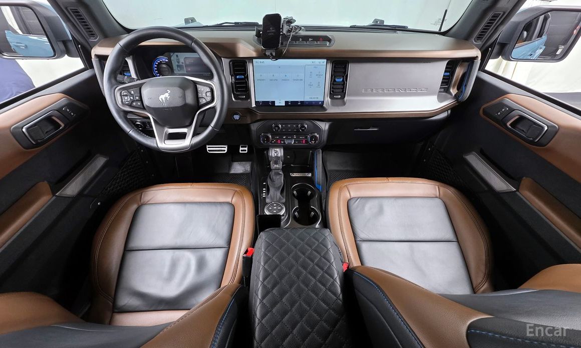 2022 Ford Bronco VI 2.7 Outer Banks с пробегом 24 546 км