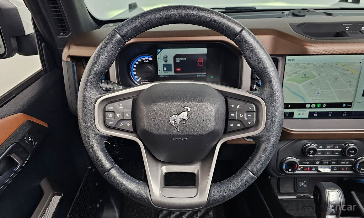 2023 Ford Bronco VI 2.7 Outer Banks с пробегом 30 114 км