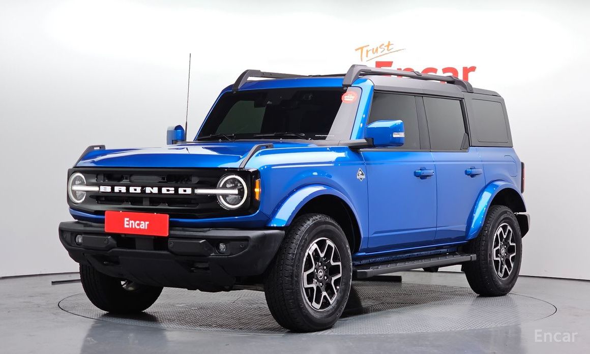 2023 Ford Bronco VI 2.7 Outer Banks с пробегом 24 423 км