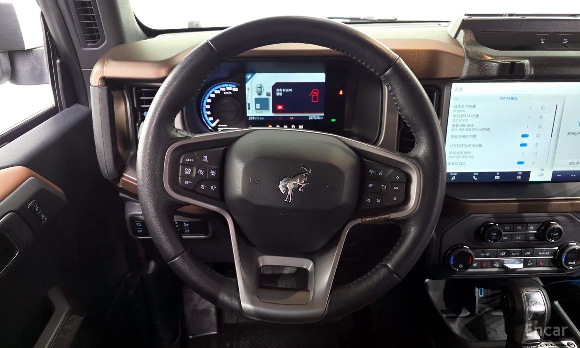 2023 Ford Bronco VI 2.7 Outer Banks с пробегом 32 772 км