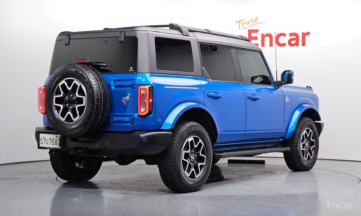 2023 Ford Bronco VI 2.7 Outer Banks с пробегом 24 423 км