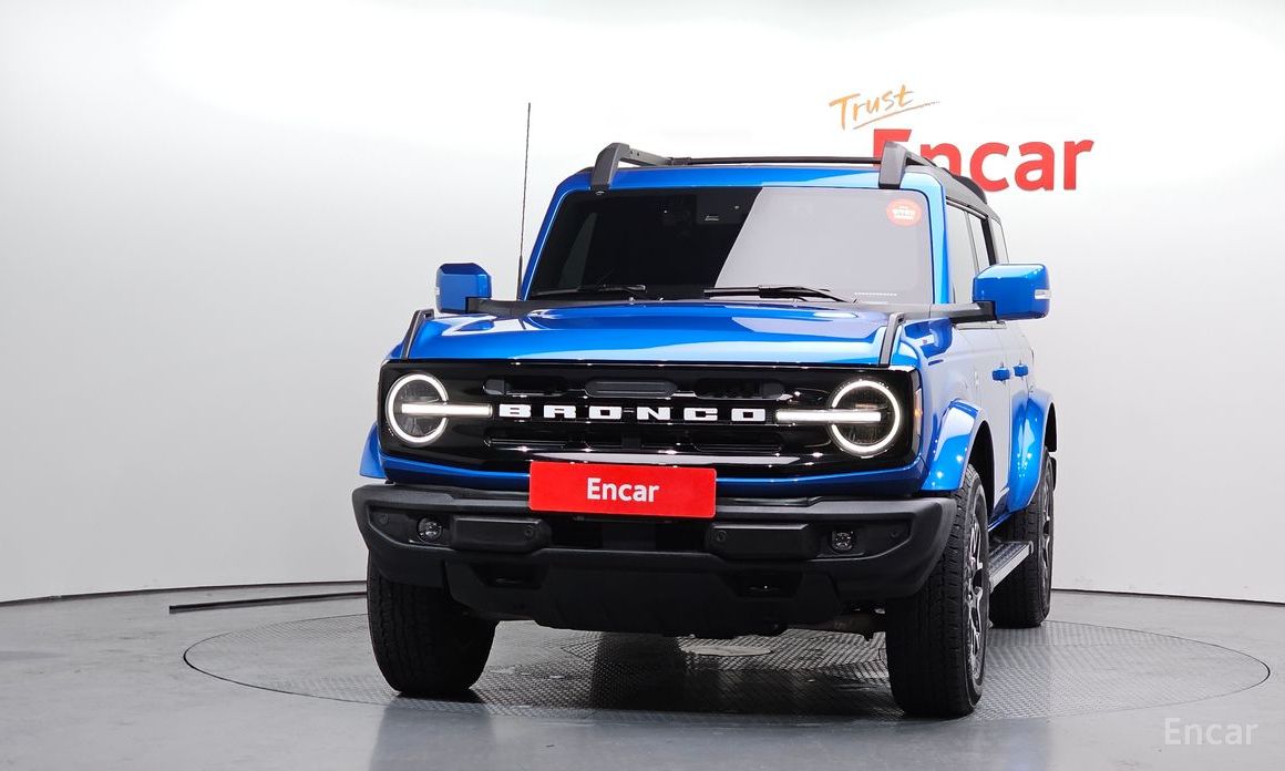 2023 Ford Bronco VI 2.7 Outer Banks с пробегом 24 423 км