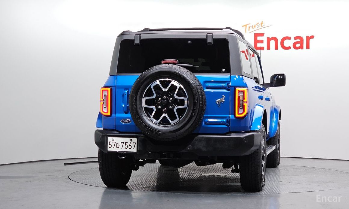 2023 Ford Bronco VI 2.7 Outer Banks с пробегом 24 423 км