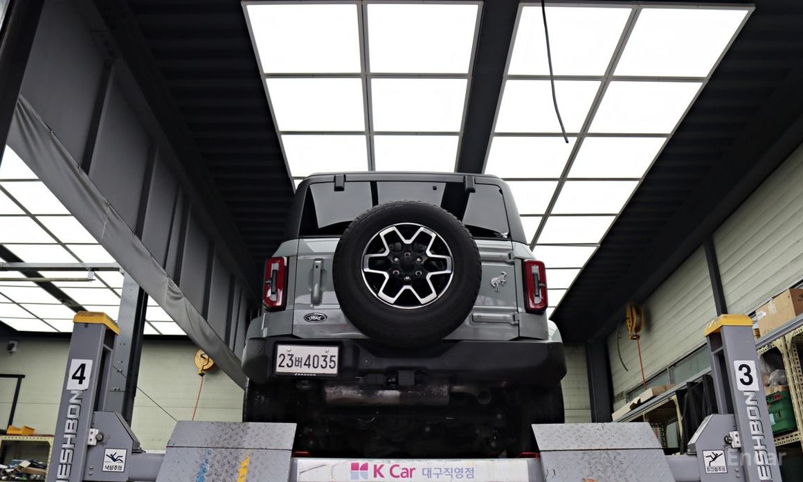 2023 Ford Bronco VI 2.7 Outer Banks с пробегом 43 659 км