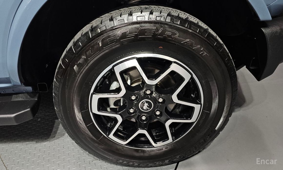 2023 Ford Bronco VI 2.7 Outer Banks с пробегом 34 632 км