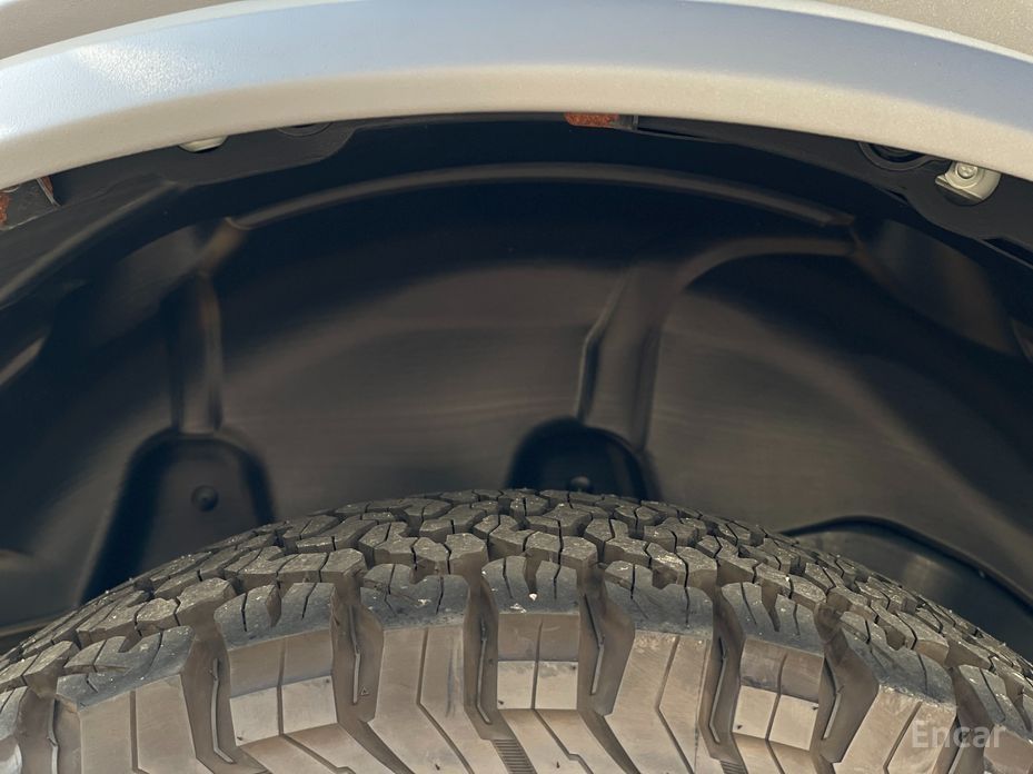 2023 Ford Bronco VI 2.7 Outer Banks с пробегом 8 669 км