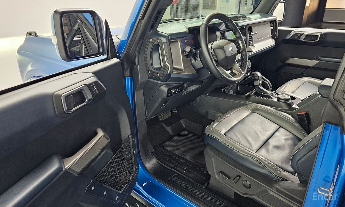 2023 Ford Bronco VI 2.7 Outer Banks с пробегом 24 423 км