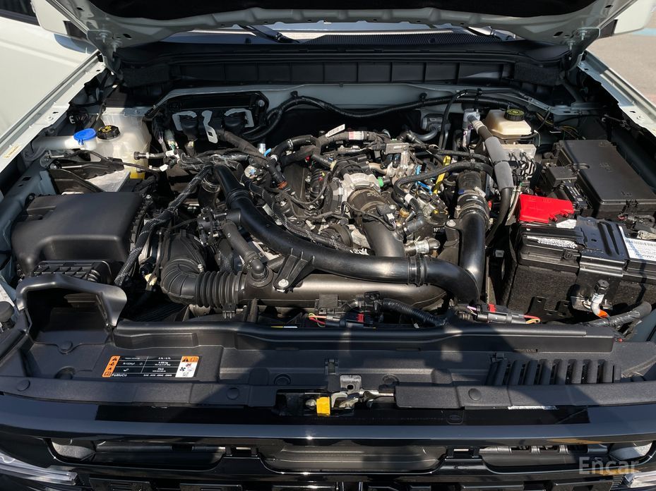 2023 Ford Bronco VI 2.7 Outer Banks с пробегом 8 669 км