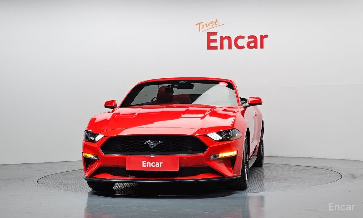 2023 Ford Mustang VI Рестайлинг Convertible с пробегом 37 897 км
