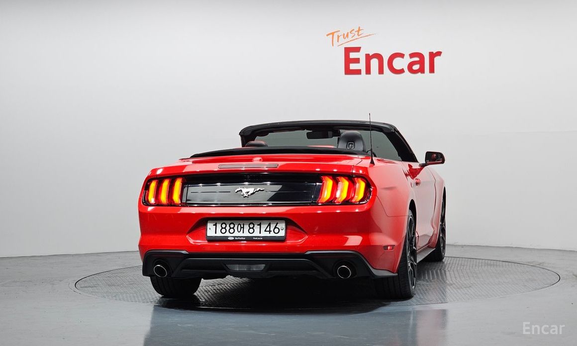 2023 Ford Mustang VI Рестайлинг Convertible с пробегом 37 897 км