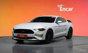 2023 Ford Mustang VI Рестайлинг Coupe с пробегом 45 578 км