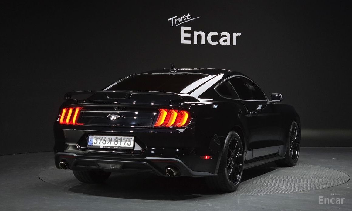2023 Ford Mustang VI Рестайлинг Coupe с пробегом 27 343 км
