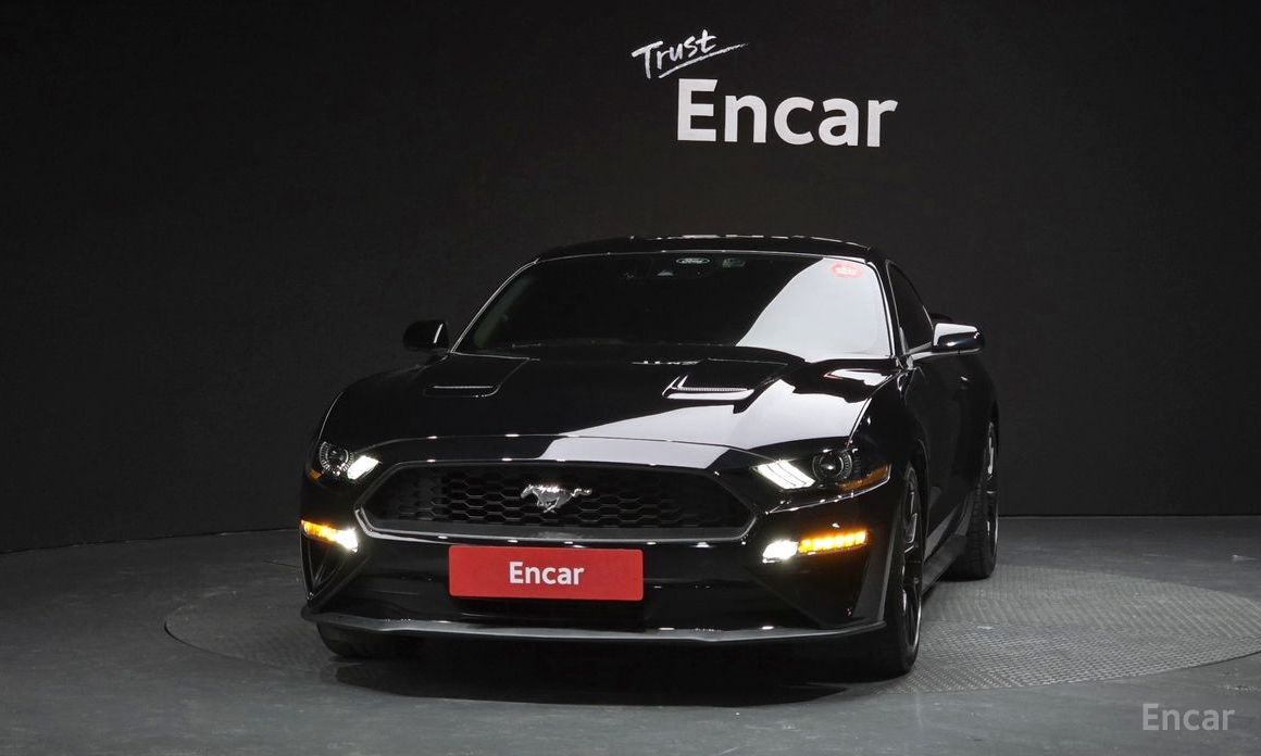 2023 Ford Mustang VI Рестайлинг Coupe с пробегом 27 343 км