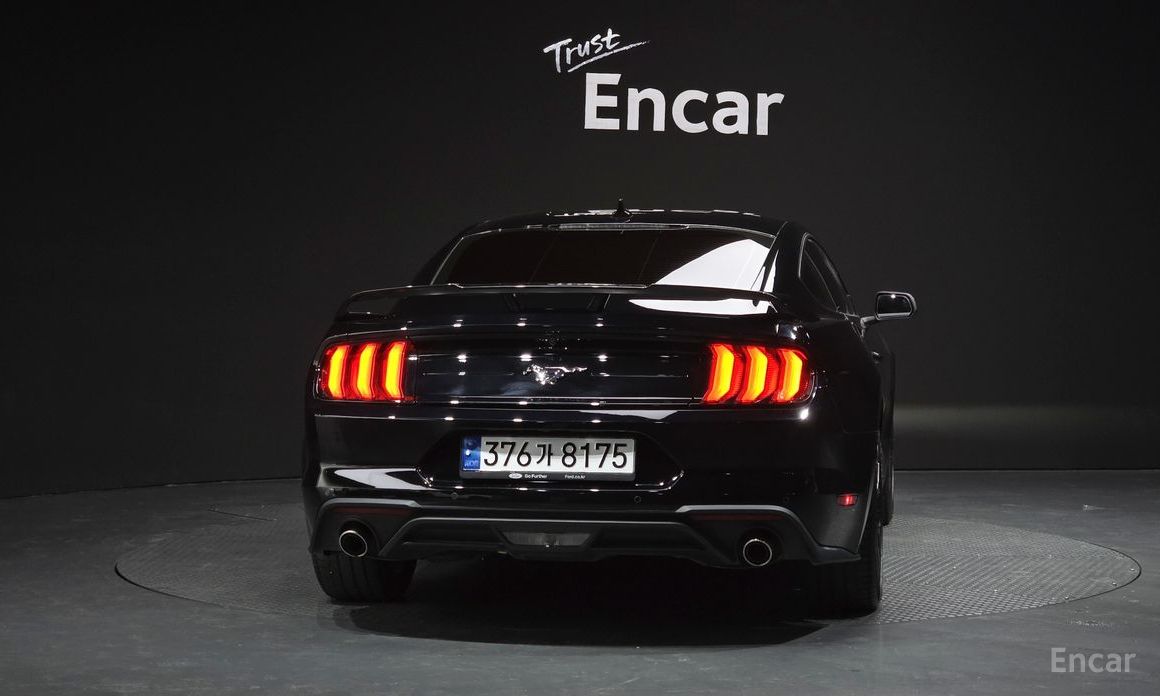 2023 Ford Mustang VI Рестайлинг Coupe с пробегом 27 343 км
