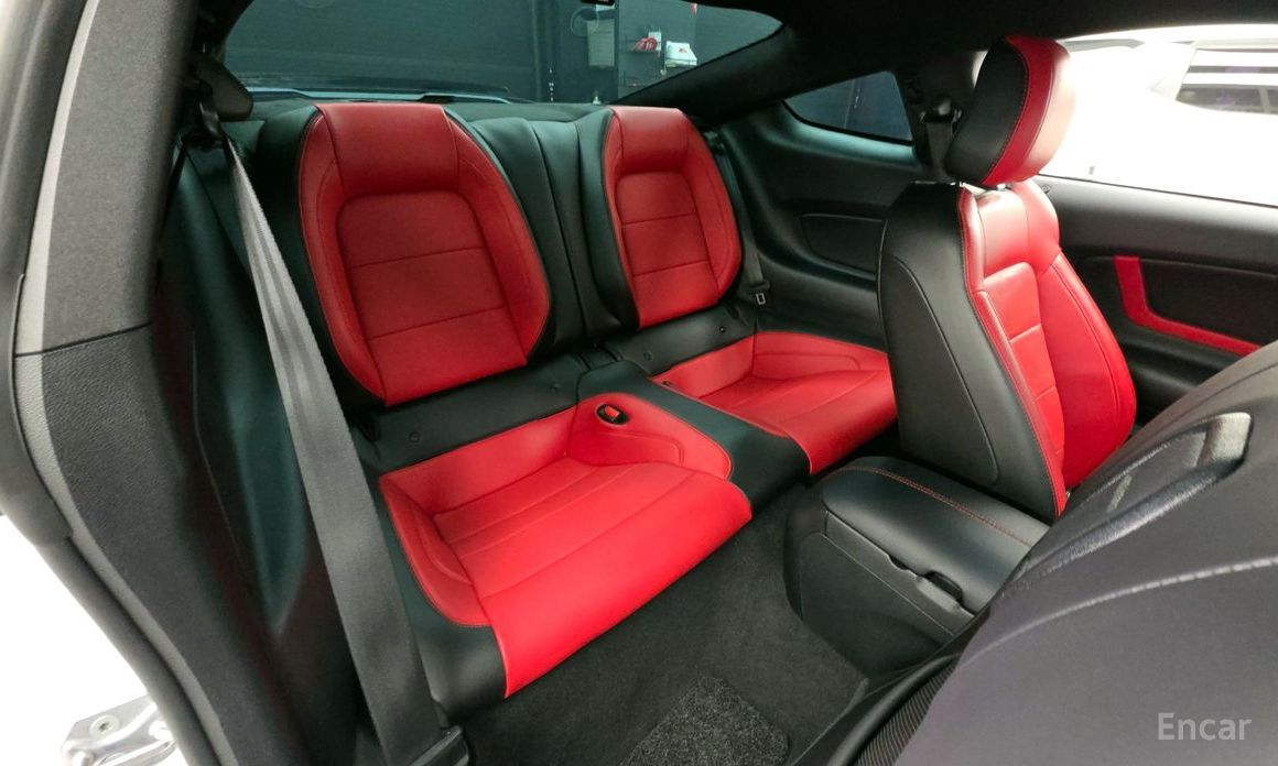 2023 Ford Mustang VI Рестайлинг Coupe с пробегом 45 578 км