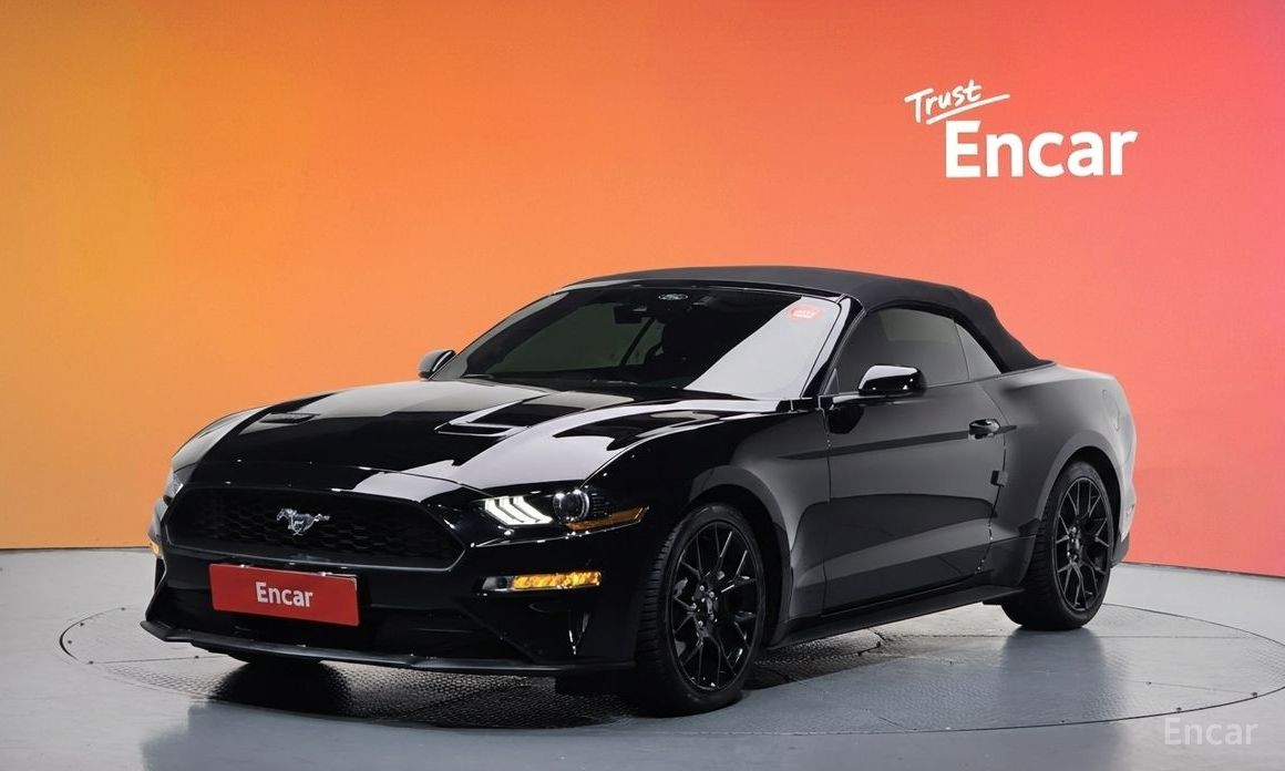 2023 Ford Mustang VI Рестайлинг Convertible с пробегом 32 174 км