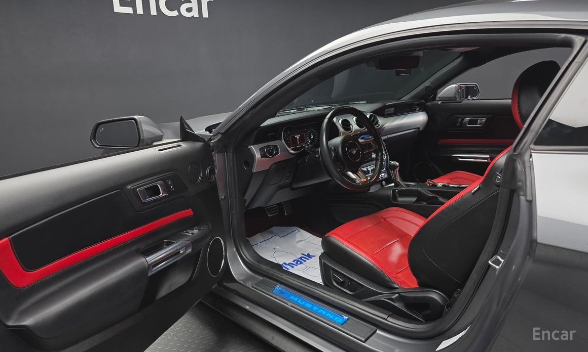 2023 Ford Mustang VI Рестайлинг Coupe с пробегом 19 471 км
