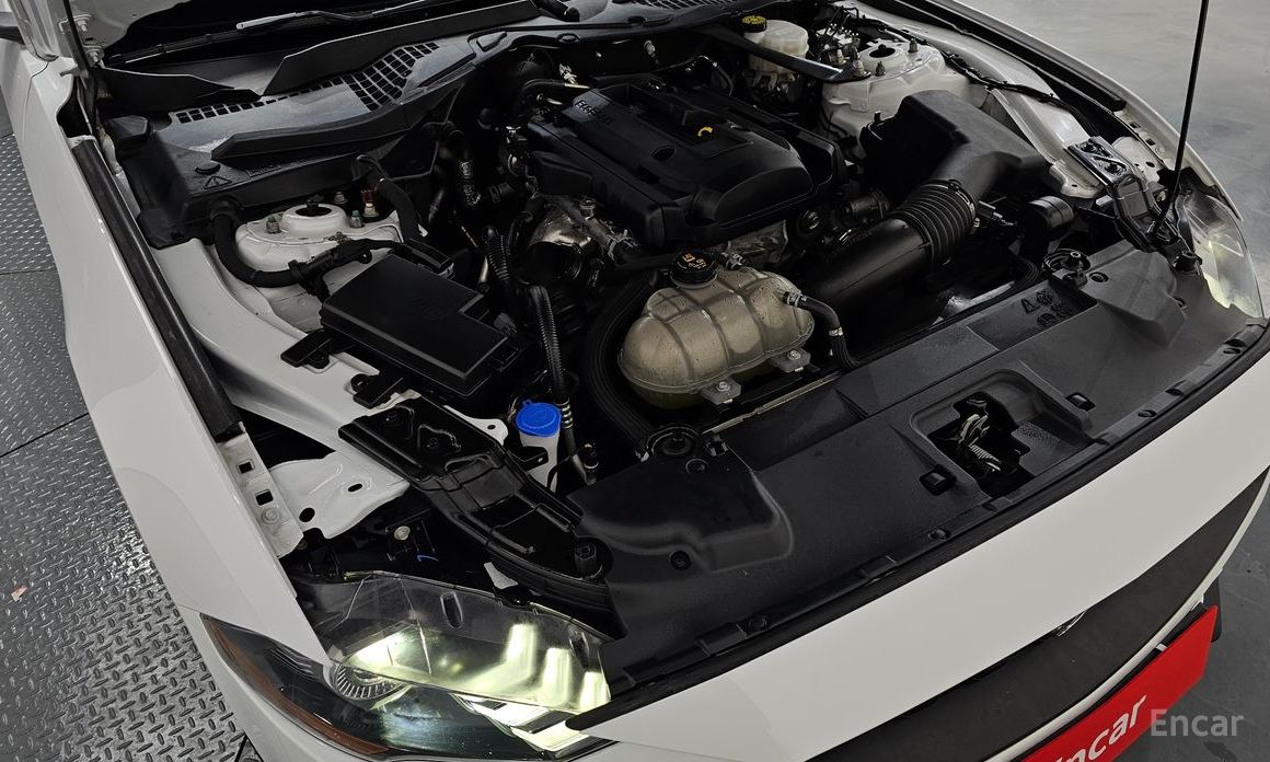 2022 Ford Mustang VI Рестайлинг Coupe с пробегом 39 784 км