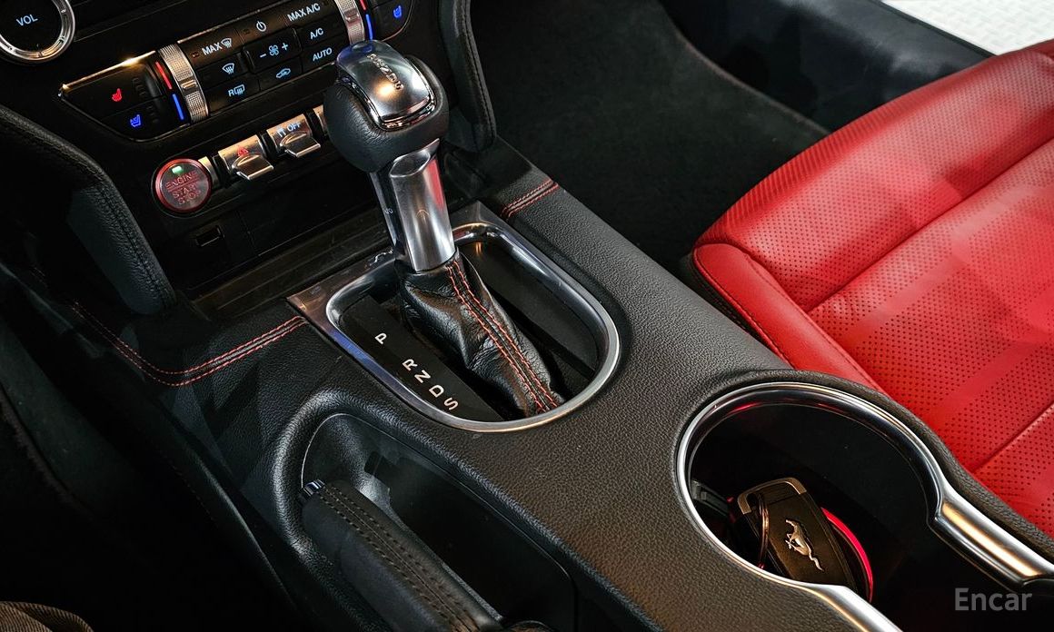 2022 Ford Mustang VI Рестайлинг Coupe с пробегом 39 784 км