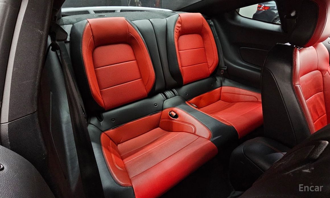 2022 Ford Mustang VI Рестайлинг Coupe с пробегом 39 784 км