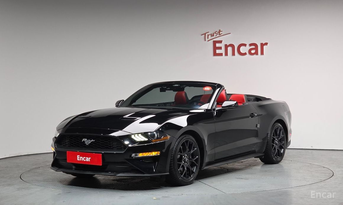 2022 Ford Mustang VI Рестайлинг Convertible с пробегом 45 024 км