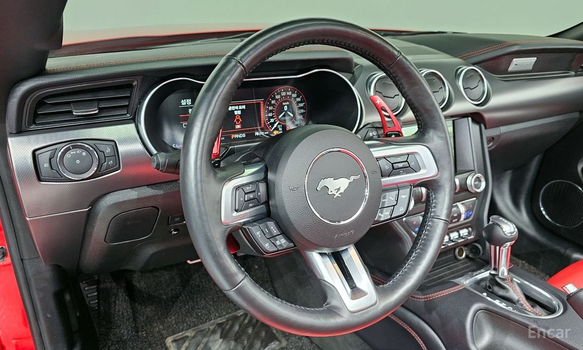 2022 Ford Mustang VI Рестайлинг Convertible с пробегом 47 457 км