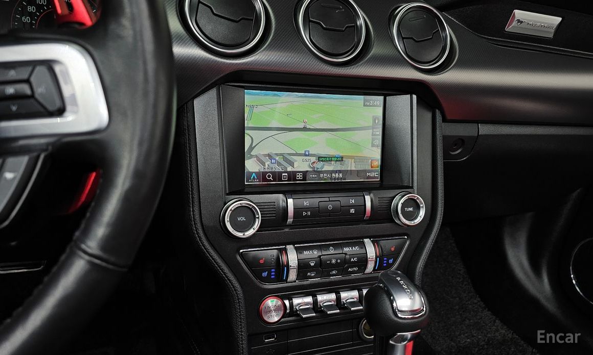 2022 Ford Mustang VI Рестайлинг Convertible с пробегом 47 457 км
