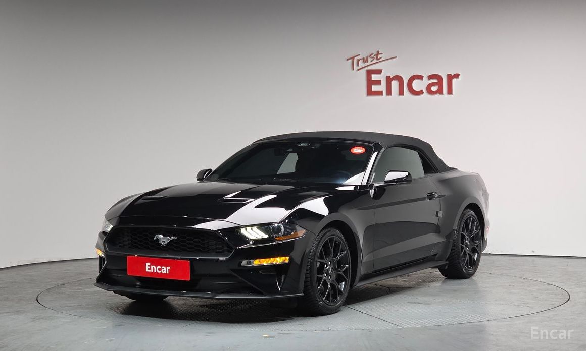 2022 Ford Mustang VI Рестайлинг Convertible с пробегом 45 024 км