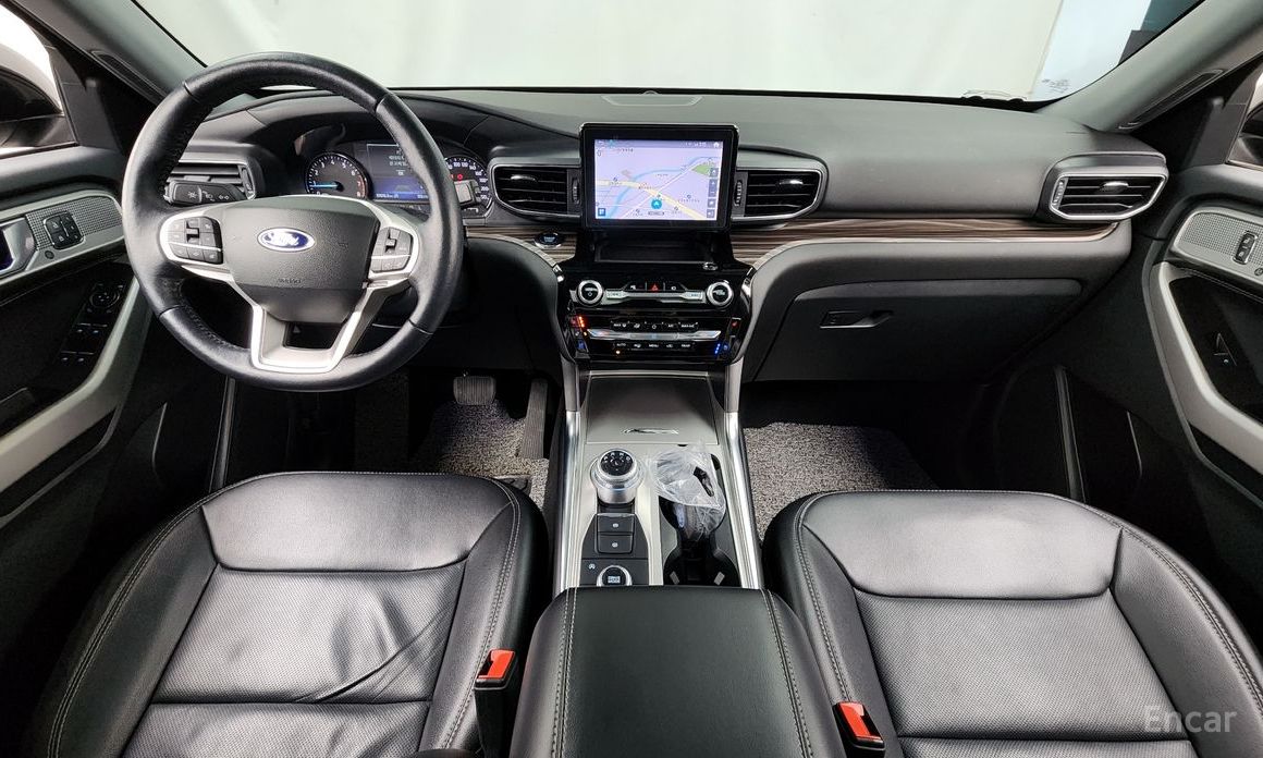 2022 Ford Explorer VI Рестайлинг 2.3 LimIted 4WD с пробегом 57 876 км