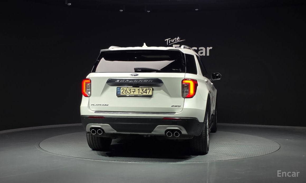 2022 Ford Explorer VI Рестайлинг 3.0 Platinum 4WD с пробегом 107 790 км