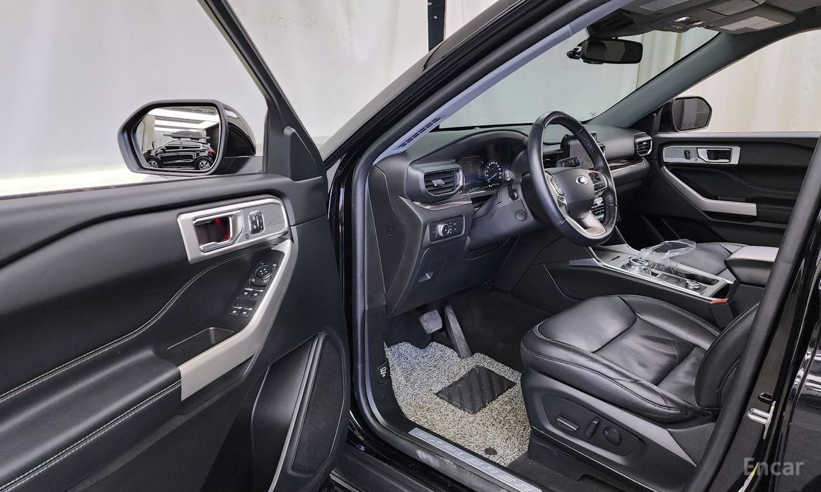2022 Ford Explorer VI Рестайлинг 2.3 LimIted 4WD с пробегом 57 876 км