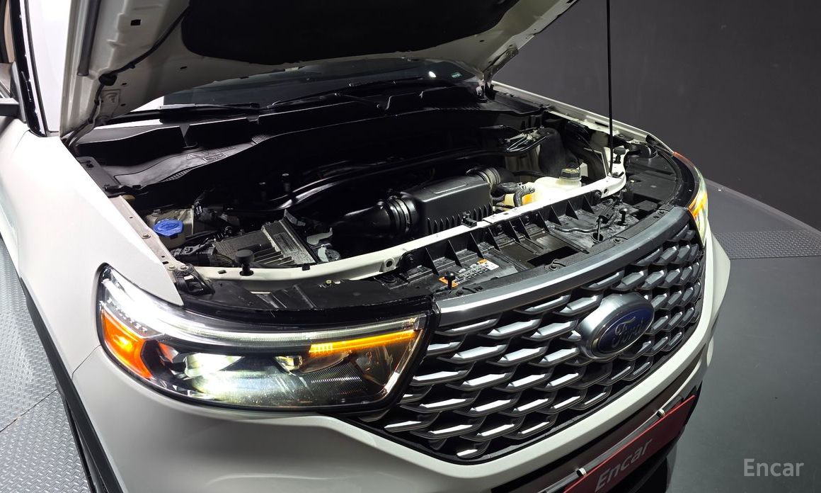 2022 Ford Explorer VI Рестайлинг 3.0 Platinum 4WD с пробегом 107 790 км